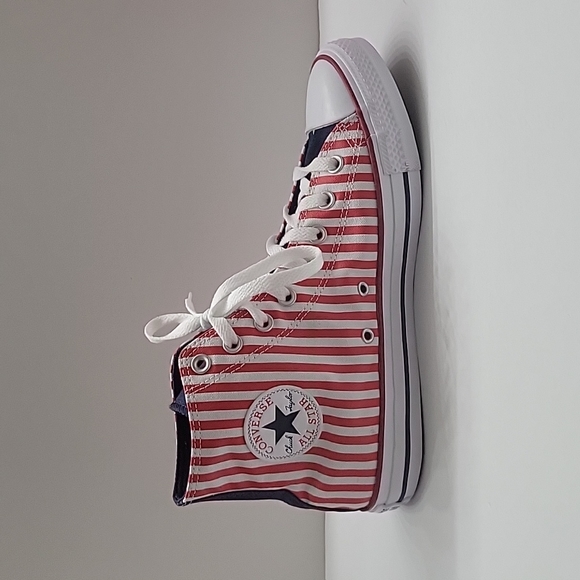 Converse High Top Brand new. - Picture 11 of 15